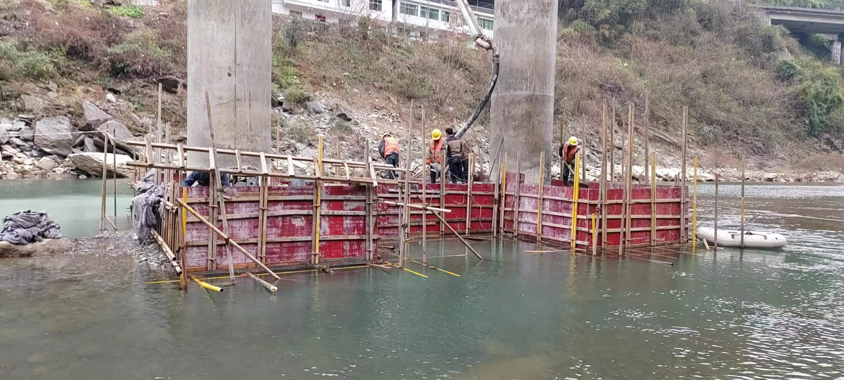 昭通水利工程施工中堤坝渗漏原因以及防渗加固技术